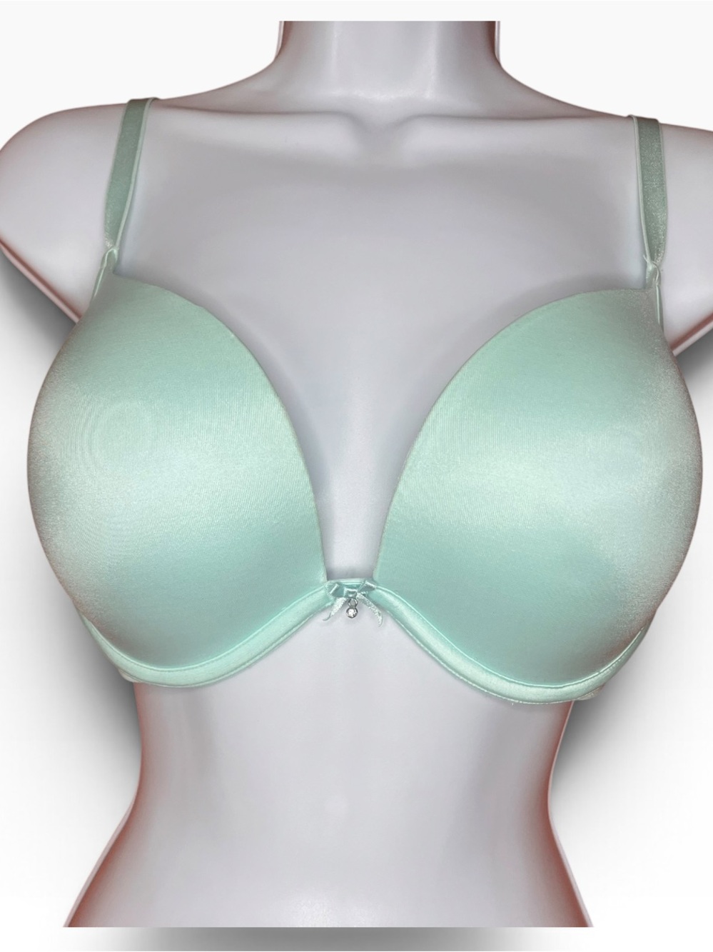 Victoria's Secret Mint Plunge Push-Up Bra
